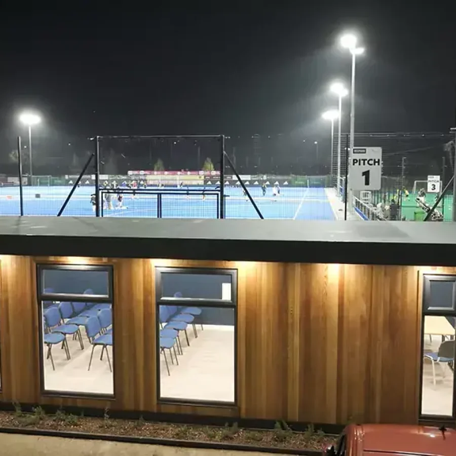 hockey-cabin-at-night-2501-66684c61a0caa (1)